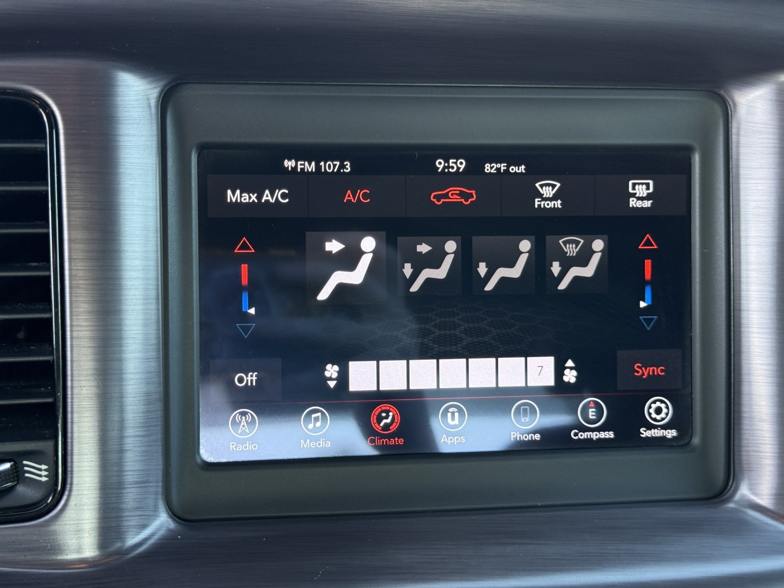 Used 2018 Dodge Charger SXT w/ Blacktop Package RWD image 28