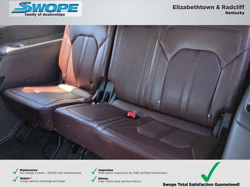 Used 2024 Ford Expedition Limited AWD/4WD image 9