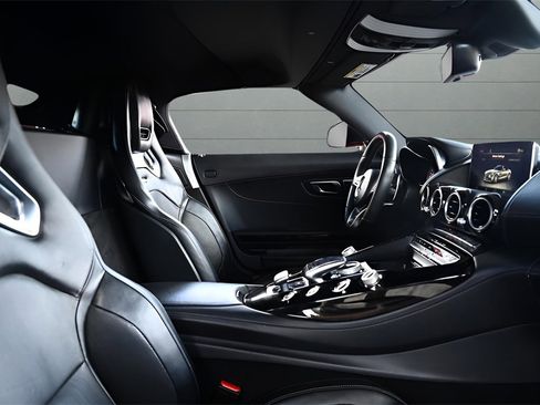 Used 2019 Mercedes-Benz AMG GT Base w/ Lane Tracking Package image 27