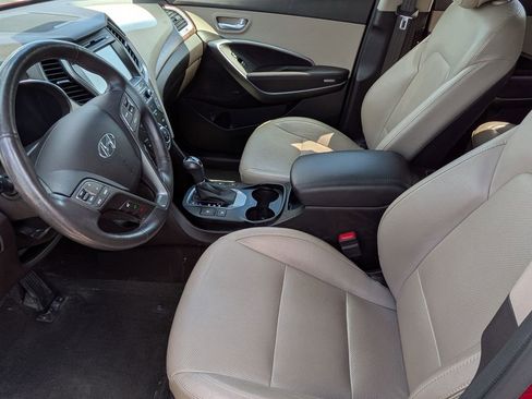 Used 2017 Hyundai Santa Fe Limited w/ Cargo Package AWD/4WD image 12