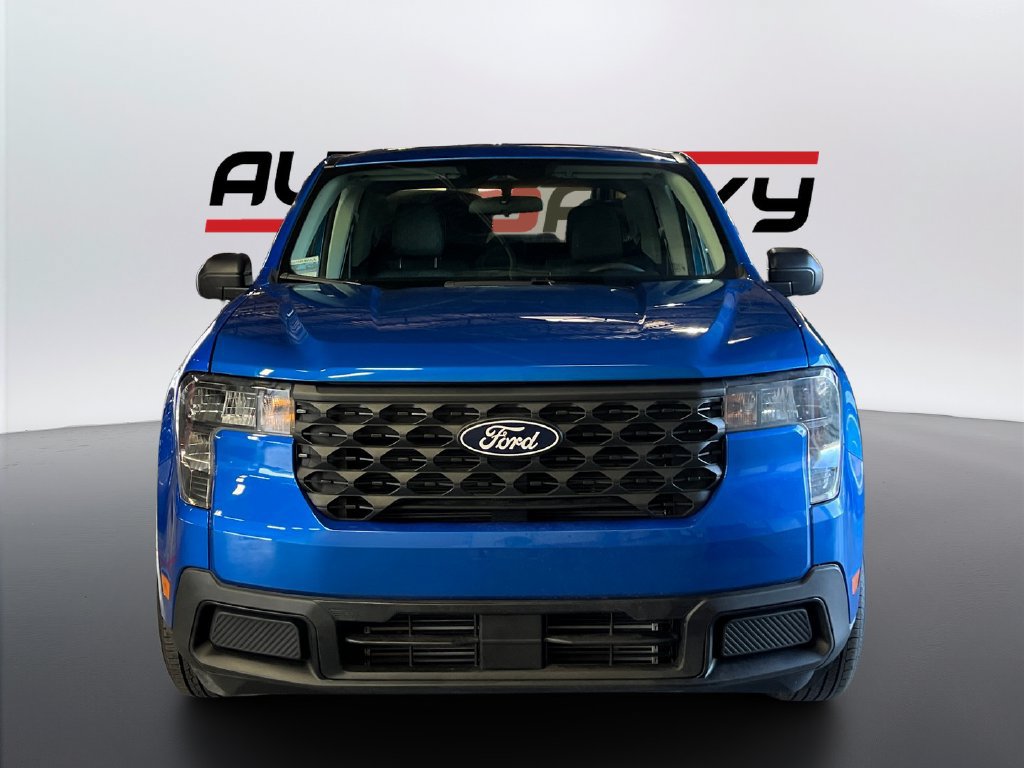 Used 2025 Ford Maverick XLT w/ 4K Tow Package AWD/4WD image 2