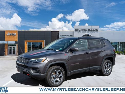Certified 2022 Jeep Compass Trailhawk w/ Trailhawk Elite Group AWD/4WD image 1