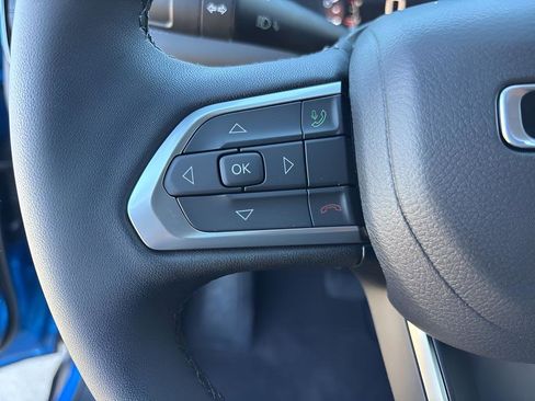 New 2026 Jeep Compass Latitude AWD/4WD image 17