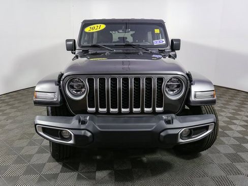 Used 2021 Jeep Wrangler Unlimited Sahara w/ Cold Weather Group image 4