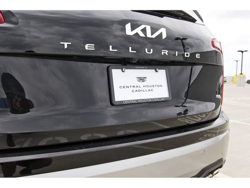 Used 2025 Kia Telluride S image 31