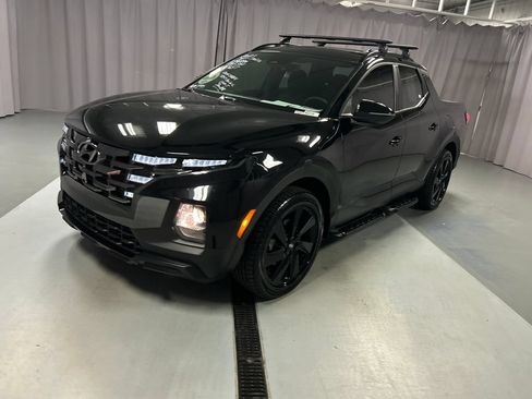 Used 2023 Hyundai Santa Cruz Night AWD/4WD image 3
