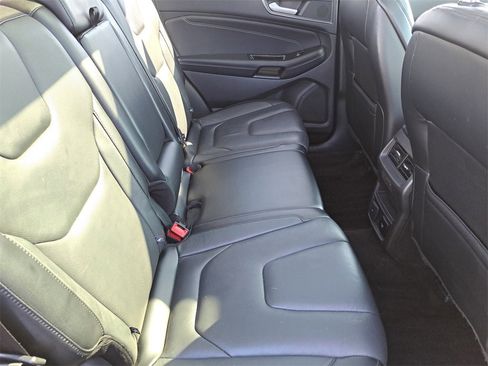Used 2018 Ford Edge Titanium w/ Equipment Group 301A image 25