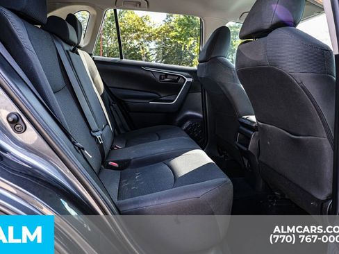 Used 2021 Toyota RAV4 LE image 22