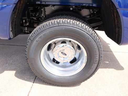 New 2026 Ford F350 XL AWD/4WD image 18
