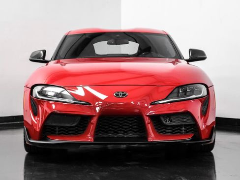 Used 2021 Toyota Supra Premium w/ Driver Assist Package RWD image 5