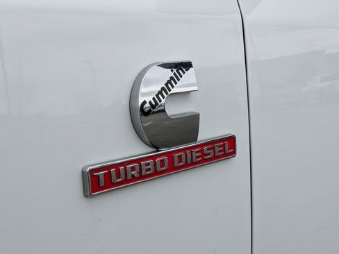 Used 2022 RAM 2500 Tradesman w/ Chrome Appearance Group image 21