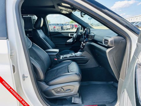 Used 2024 Ford Explorer ST w/ Equipment Group 401A AWD/4WD image 40