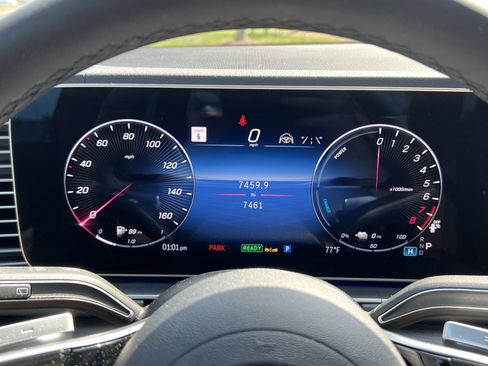 Used 2025 Mercedes-Benz GLE 450e 4MATIC image 21