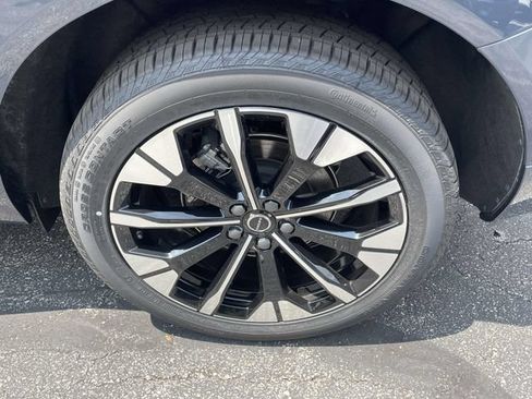 Used 2026 Volvo XC60 B5 Plus w/ Protection Package Premier AWD/4WD image 52