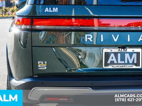 Used 2024 Rivian R1S Adventure image 13
