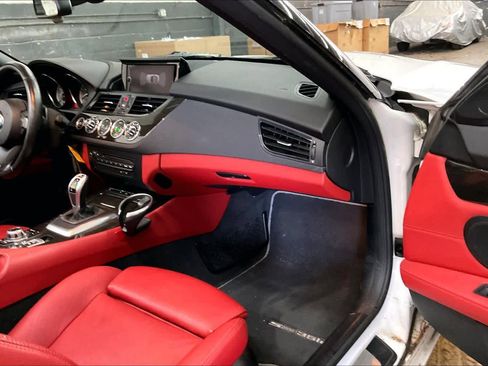 Used 2016 BMW Z4 sDrive35is image 19