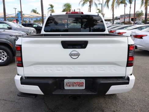 New 2026 Nissan Frontier SV w/ Tow Package image 5