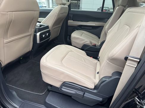 Used 2024 Ford Expedition Max Limited image 23
