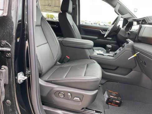 New 2026 GMC Sierra 1500 Denali w/ Denali Reserve Package AWD/4WD image 19