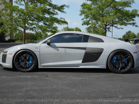 Used 2018 Audi R8 V10 plus AWD/4WD image 9