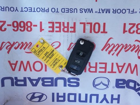 Used 2015 Volkswagen Passat 1.8T Limited Edition FWD image 32