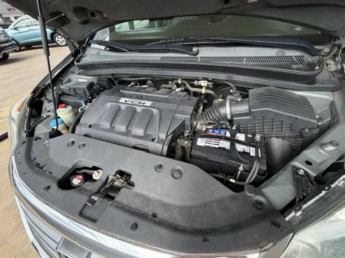 Used 2010 Honda Odyssey EX-L image 16