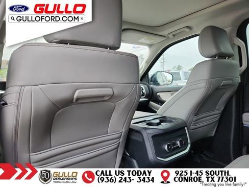 Used 2025 Ford Expedition Max Active RWD image 16