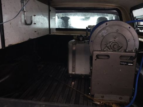 Used 2018 Toyota Tacoma SR RWD image 13