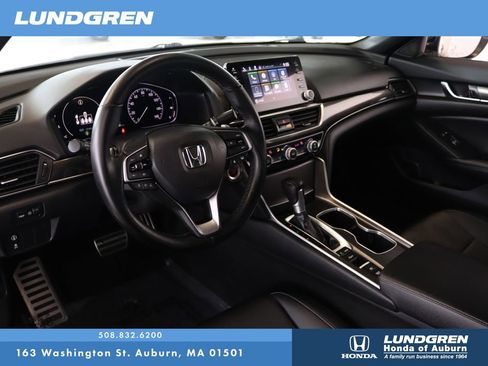 Used 2022 Honda Accord Sport image 8
