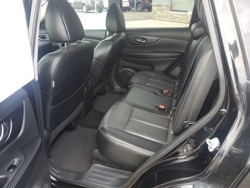 Used 2016 Nissan Rogue SL AWD/4WD image 12