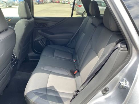 Used 2025 Subaru Outback Wilderness w/ Wilderness Package AWD/4WD image 19