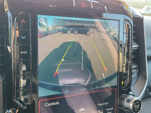 Used 2020 RAM 1500 Laramie image 10