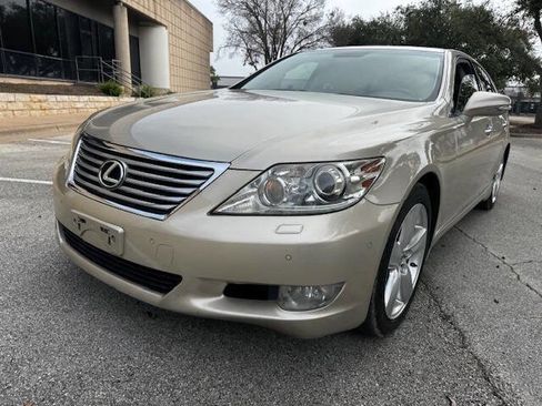 Used 2012 Lexus LS 460 image 4