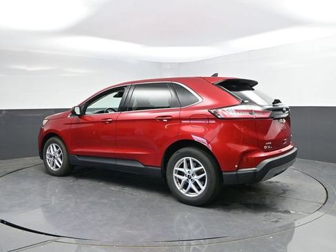 Used 2024 Ford Edge SEL AWD/4WD image 8