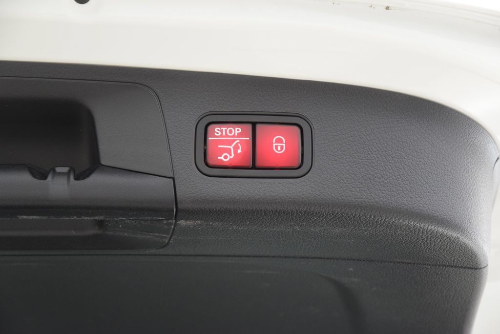 Used 2022 Mercedes-Benz GLA 250 image 30