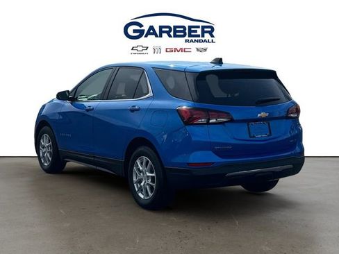 Used 2024 Chevrolet Equinox LT image 3