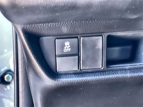 Certified 2025 Honda HR-V Sport image 29