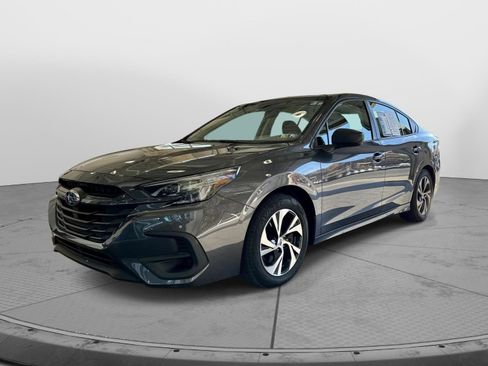 Used 2023 Subaru Legacy image 2