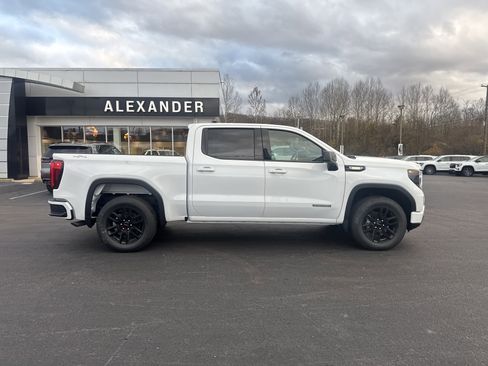New 2026 GMC Sierra 1500 Elevation image 2