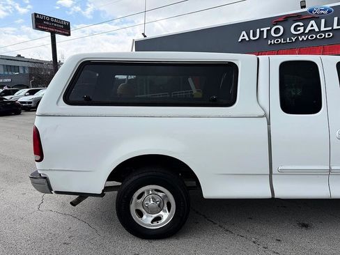 Used 2001 Ford F150 Lariat image 10