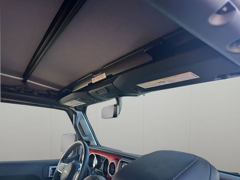 Used 2020 Jeep Wrangler Rubicon image 33