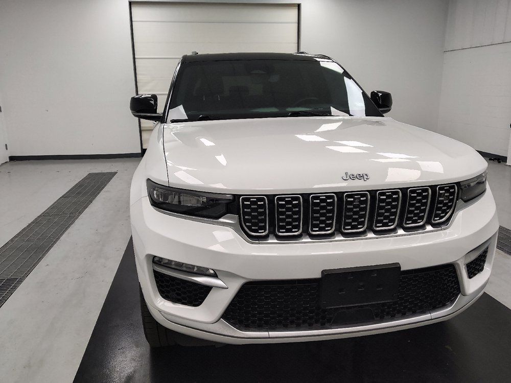 Used 2022 Jeep Grand Cherokee Summit w/ Advanced Protech Group IV AWD/4WD image 14
