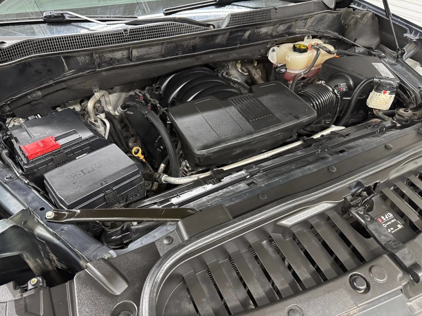 Used 2020 Chevrolet Silverado 1500 RST w/ Texas Edition RWD image 44