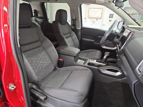 New 2026 Nissan Frontier SV w/ All-Weather Content Package image 9