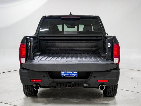 Used 2023 Honda Ridgeline RTL-E image 8