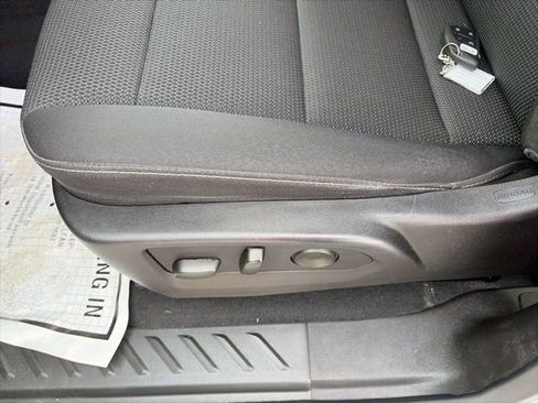 Used 2024 GMC Canyon Elevation w/ Convenience Package image 18