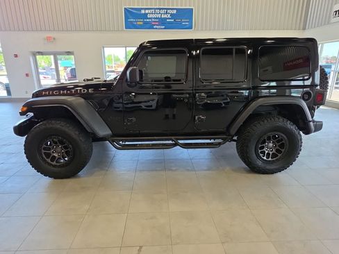 Used 2022 Jeep Wrangler Unlimited Sport AWD/4WD image 12