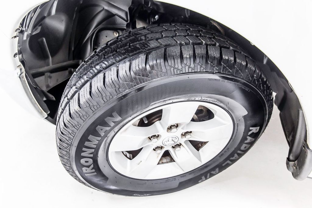 Used 2022 RAM 1500 Classic SLT RWD image 13