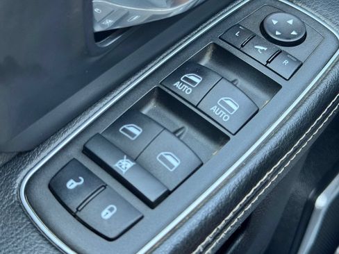 Used 2022 RAM 2500 Laramie AWD/4WD image 31