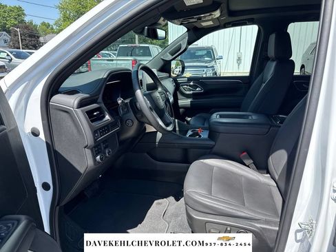 Used 2023 Chevrolet Tahoe Z71 w/ Luxury Package AWD/4WD image 10